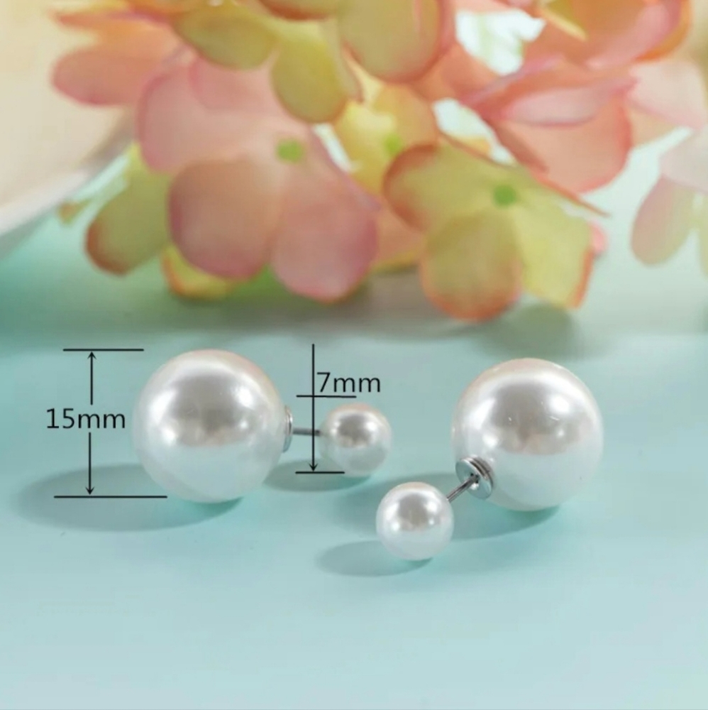 Large Oversized Double Ball Satin Matte Light Yellow Shell Pearl Stud Earrings - Picture 6 of 16